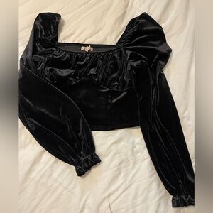 Chelsea & Violet Black Velvet Long Sleeve Crop Top | Chic & Luxe
